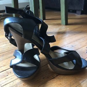 Women’s shoes and boots